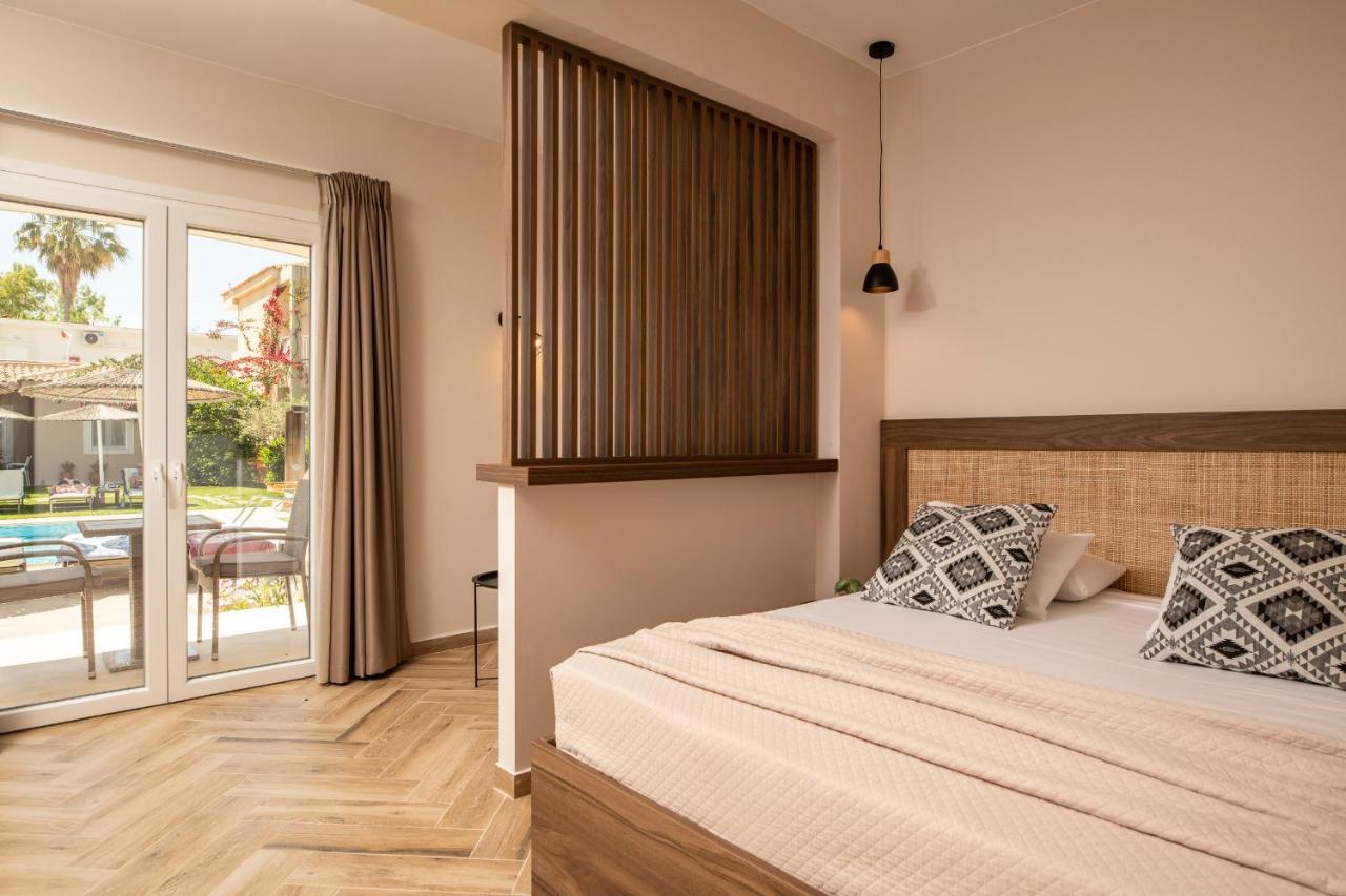 Aeolos Boutique Hotel & Suites กาลามากี ภายนอก รูปภาพ
